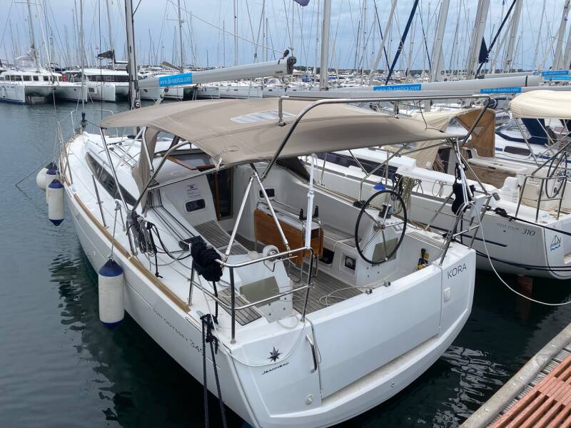 Sun Odyssey 349