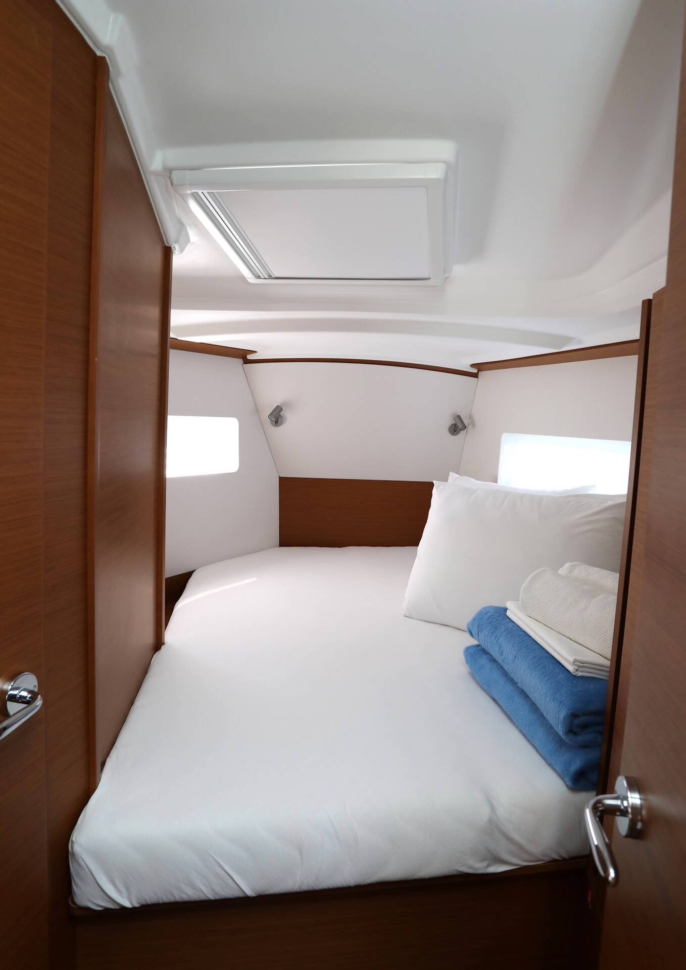 Sun Odyssey 380