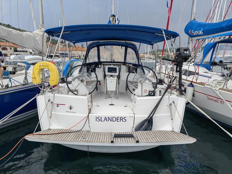 Sun Odyssey 389