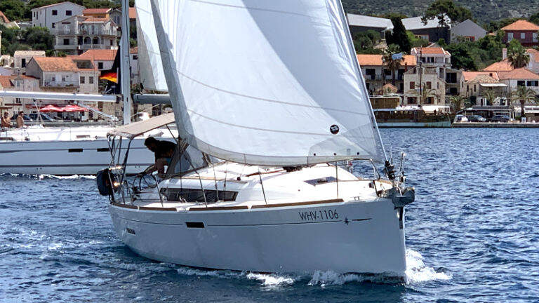 Sun Odyssey 389