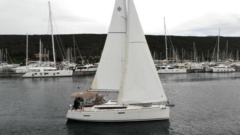 Sun Odyssey 389