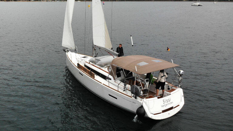 Sun Odyssey 389