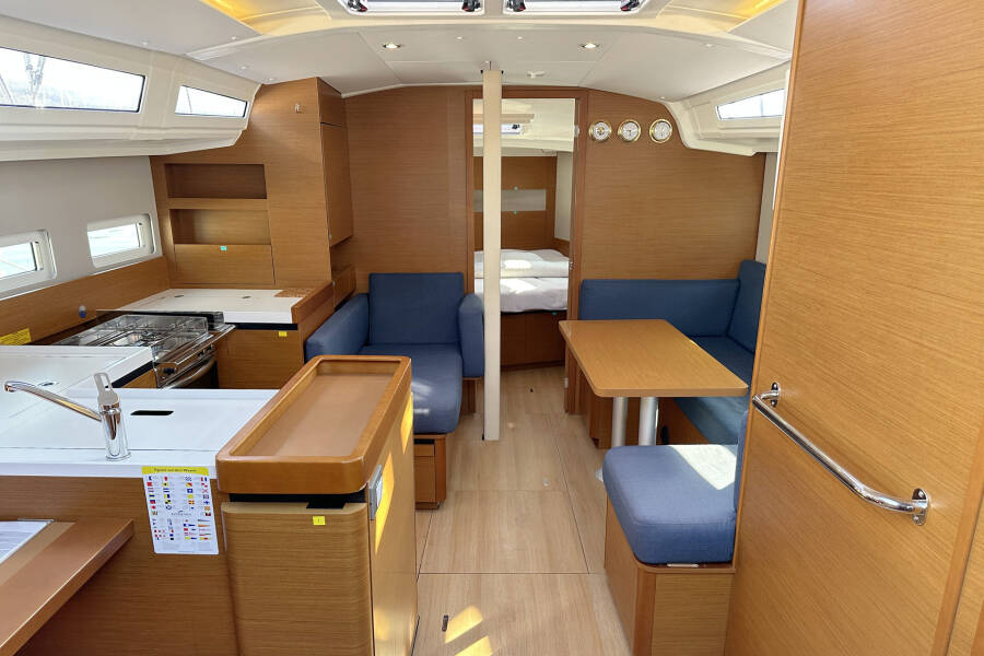 Sun Odyssey 410