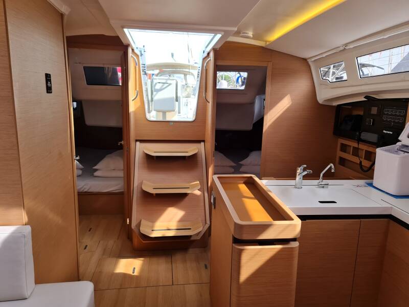 Sun Odyssey 410