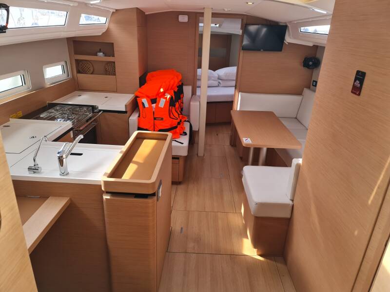 Sun Odyssey 410