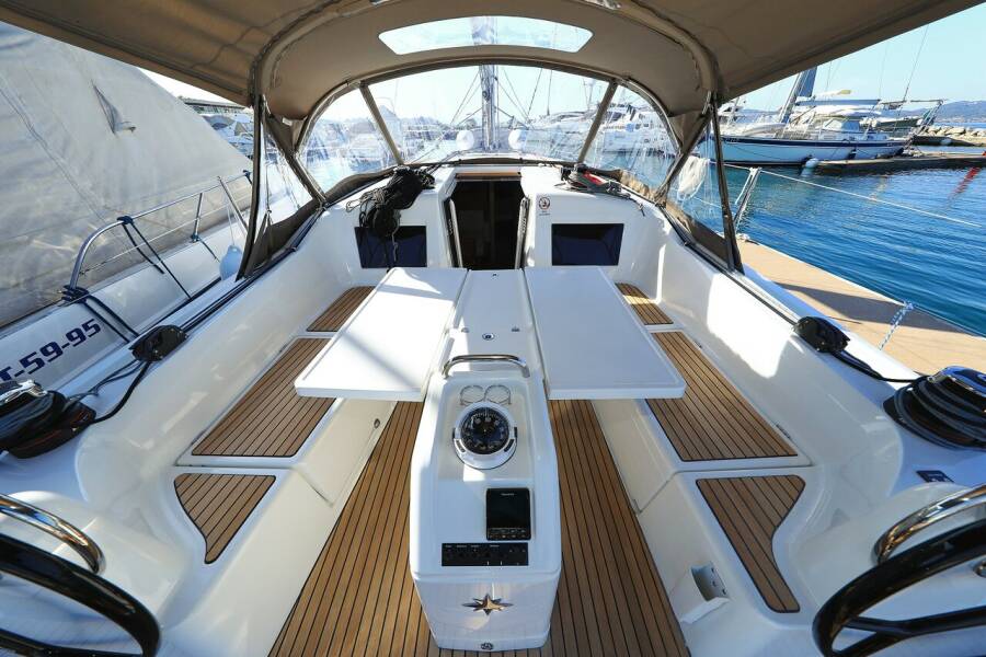 Sun Odyssey 410