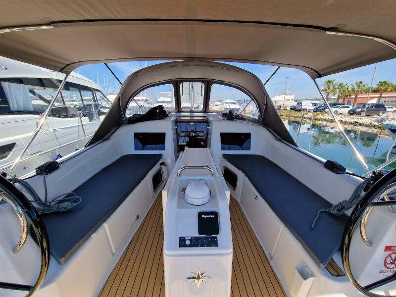 Sun Odyssey 410