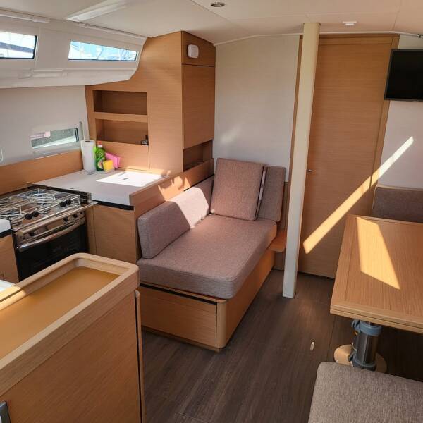 Sun Odyssey 410