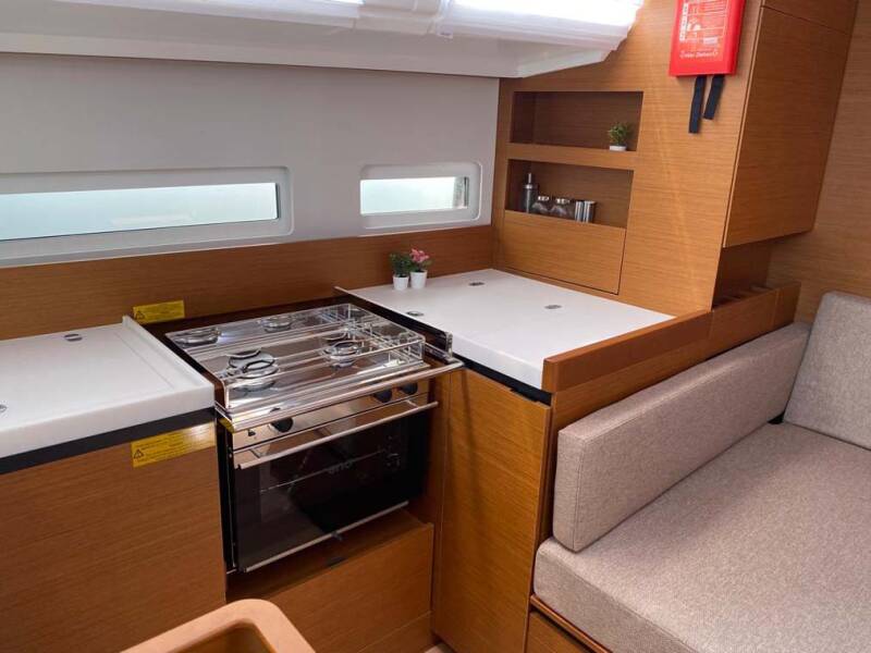 Sun Odyssey 410