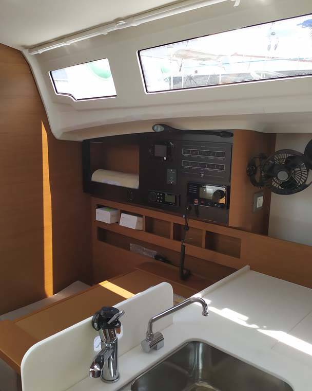 Sun Odyssey 410