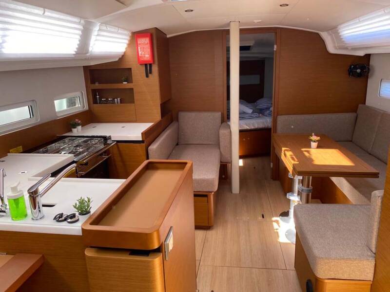 Sun Odyssey 410