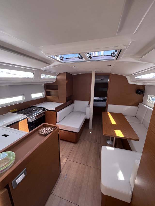 Sun Odyssey 410