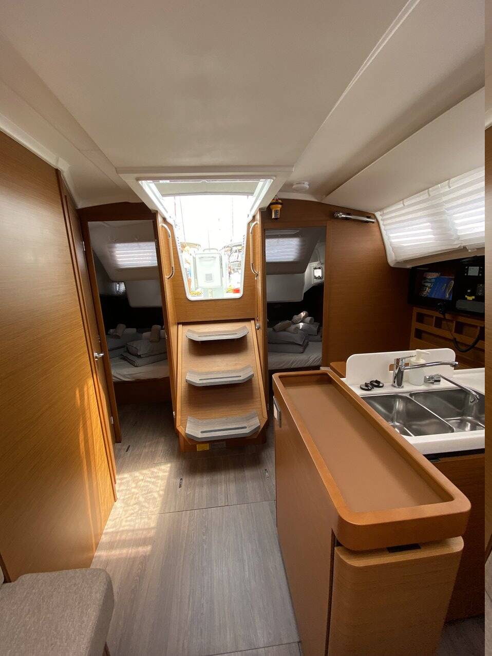 Sun Odyssey 410