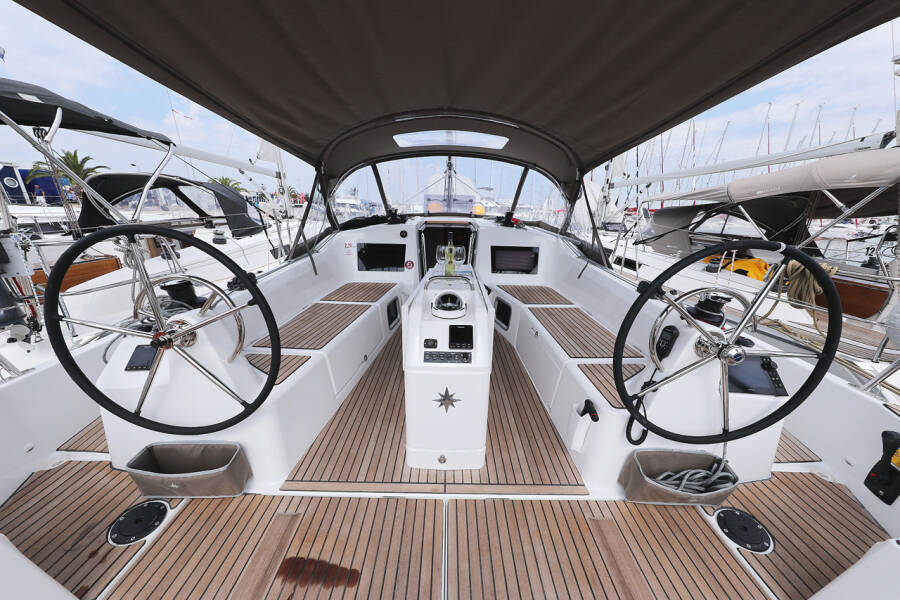 Sun Odyssey 410