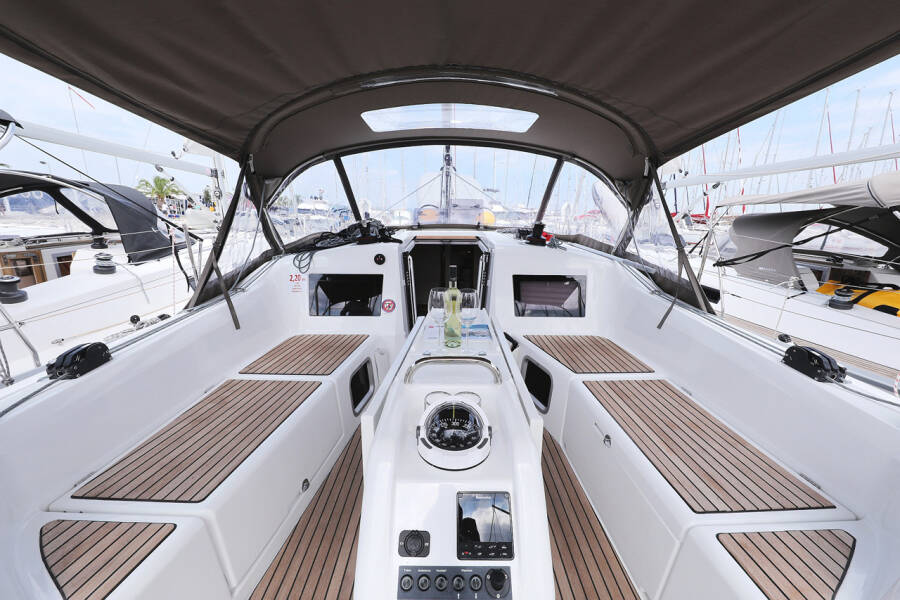 Sun Odyssey 410