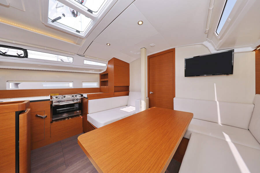 Sun Odyssey 410