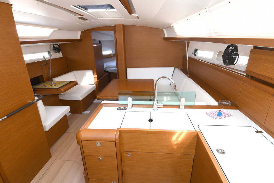 Sun Odyssey 419