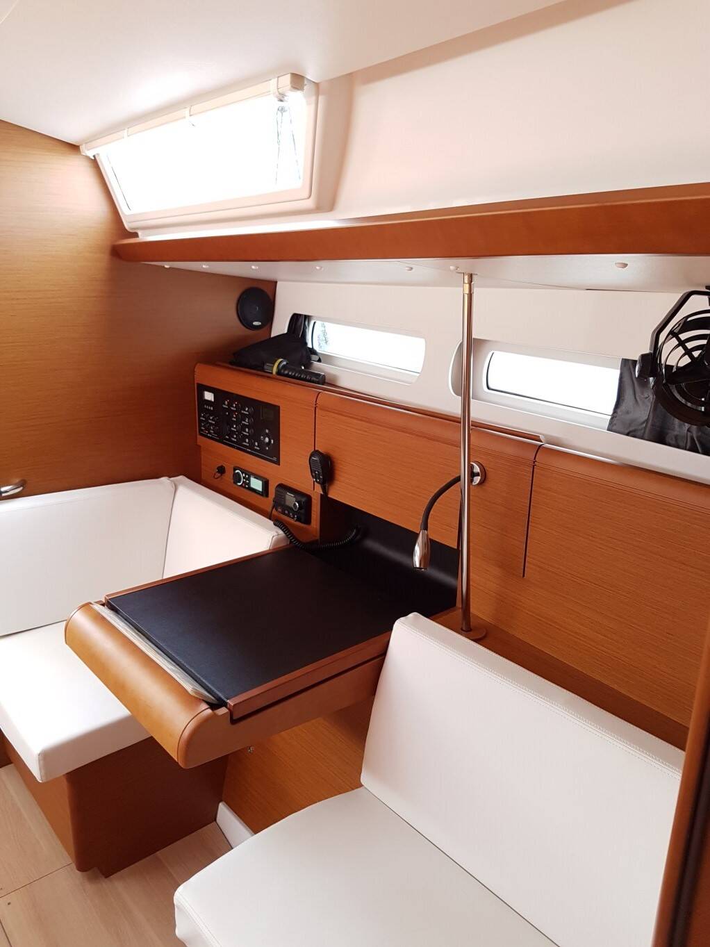 Sun Odyssey 419