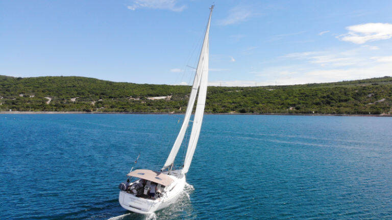 Sun Odyssey 419