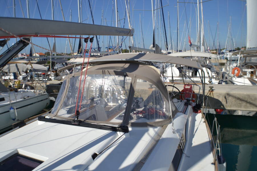 Sun Odyssey 439