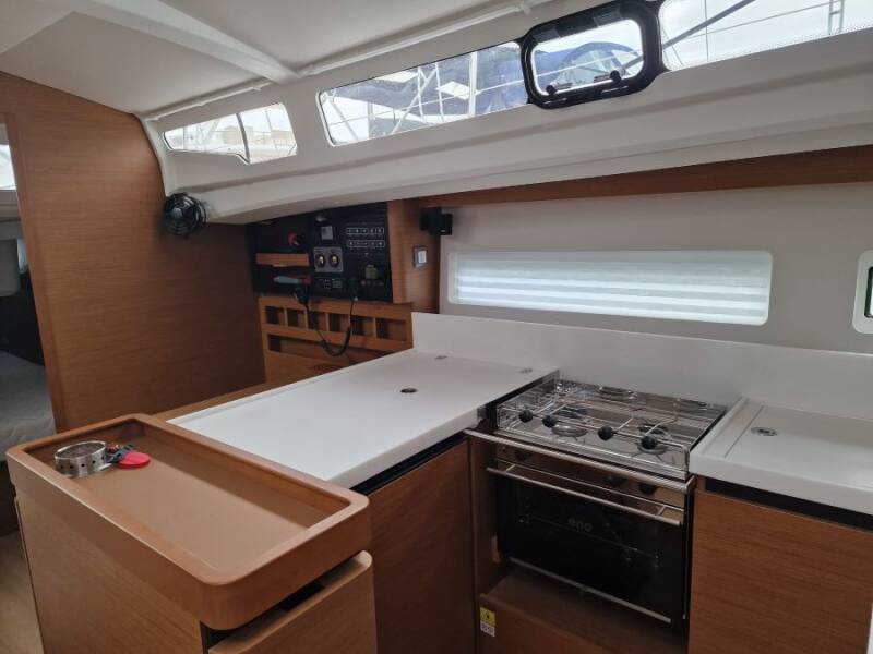 Sun Odyssey 440