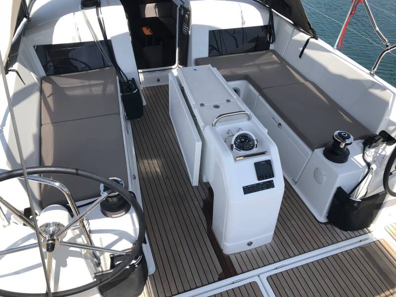 Sun Odyssey 440