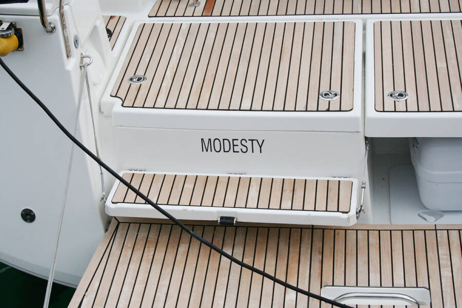 Sun Odyssey 440