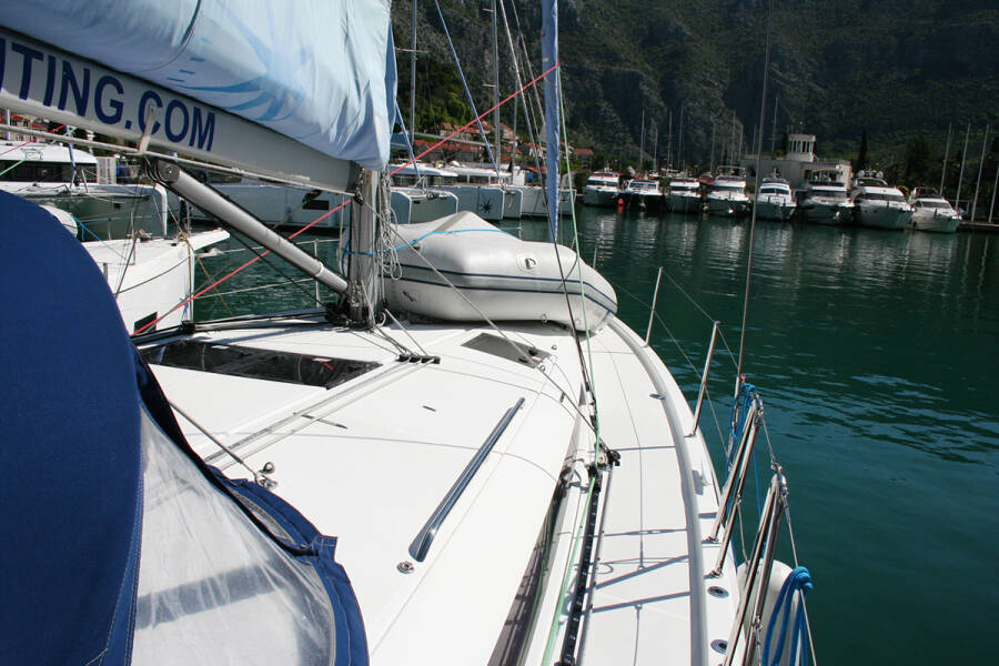 Sun Odyssey 440