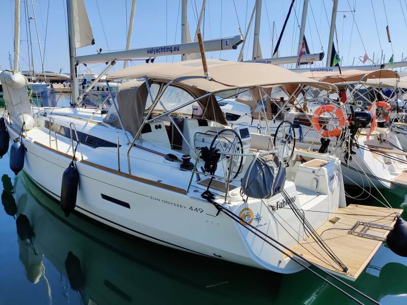 Sun Odyssey 449