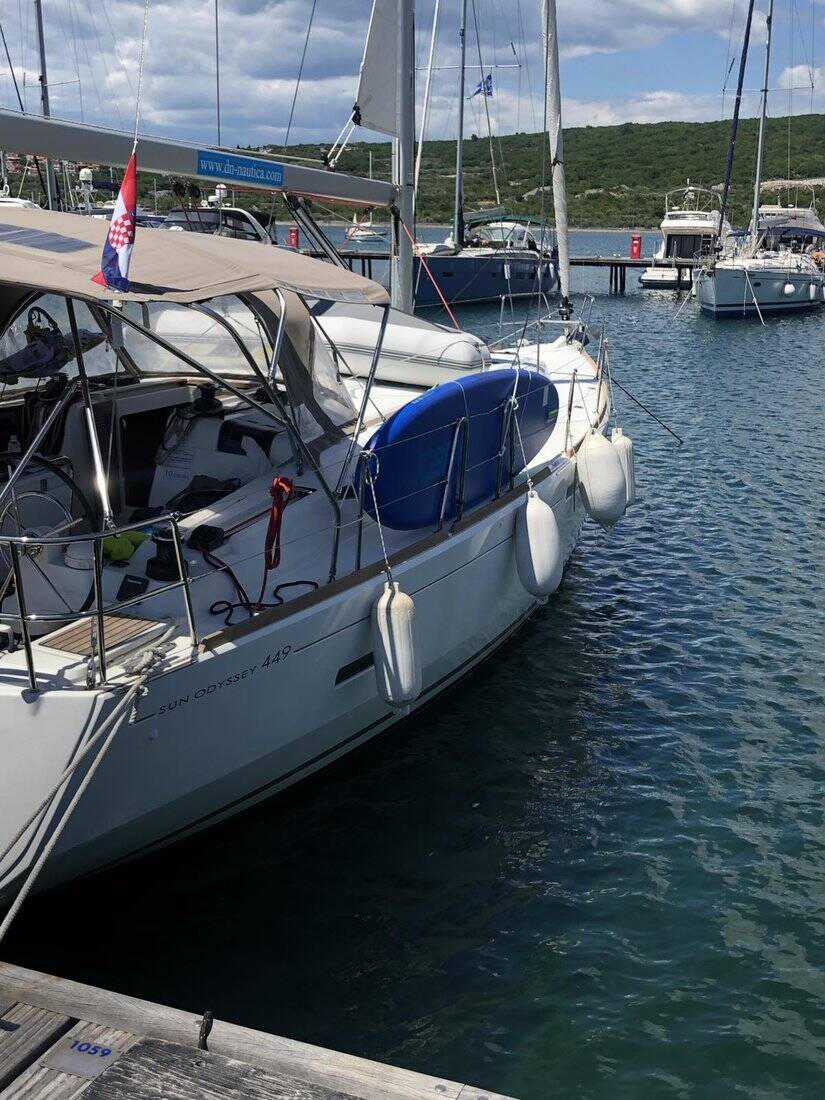 Sun Odyssey 449