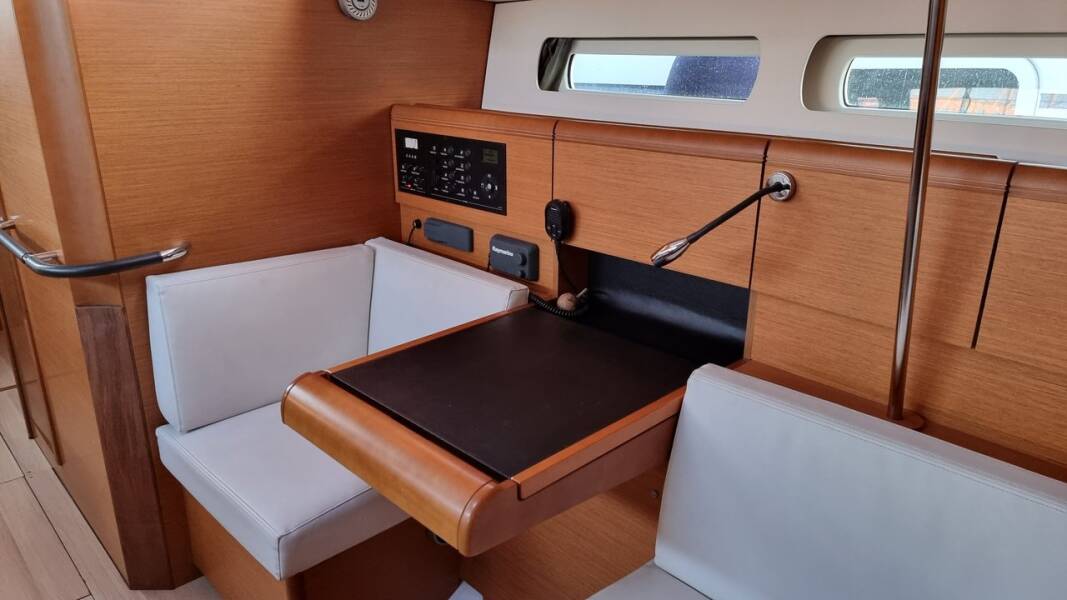 Sun Odyssey 449