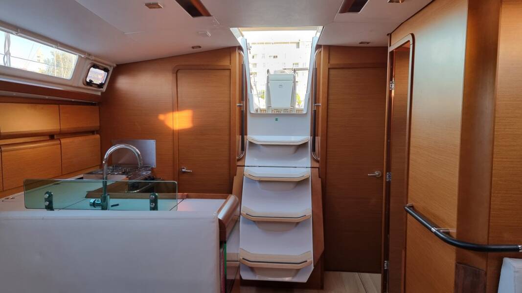 Sun Odyssey 449