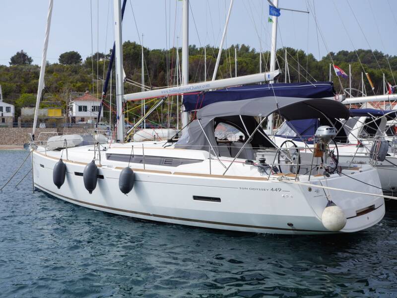 Sun Odyssey 449