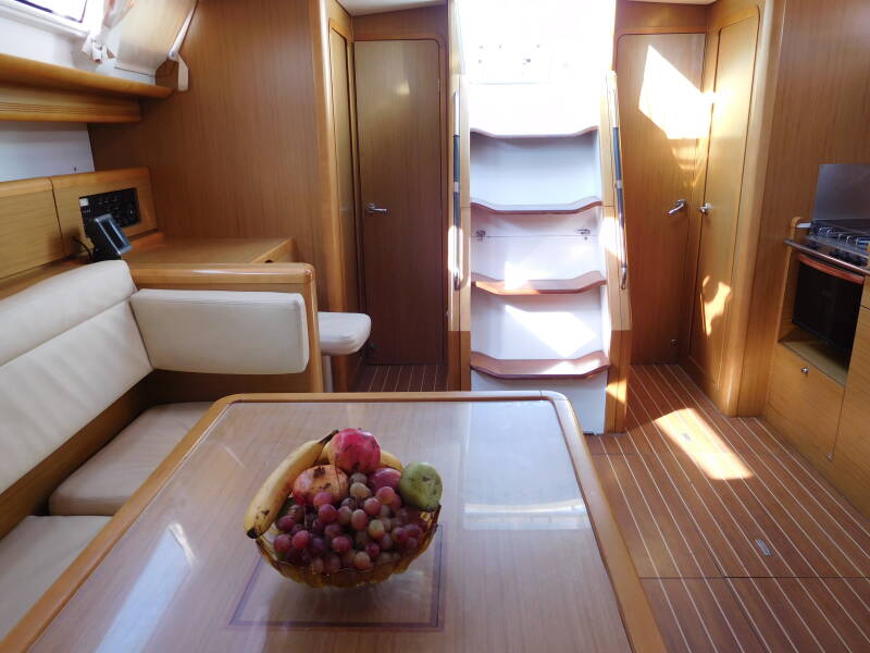 Sun Odyssey 44i