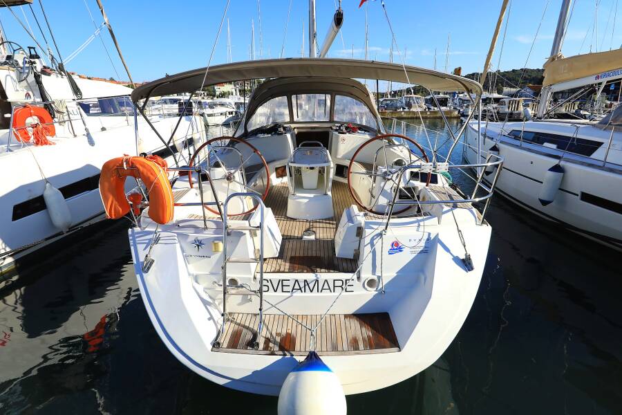 Sun Odyssey 44i