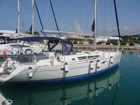 Sun Odyssey 45