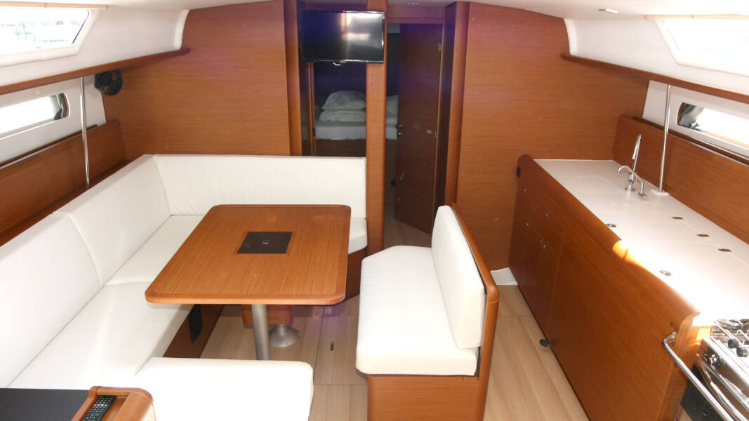 Sun Odyssey 479