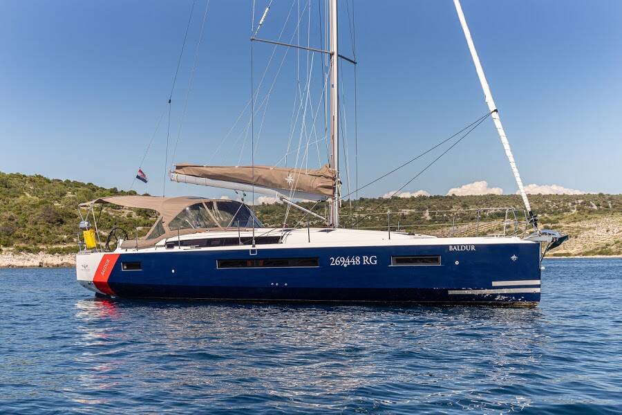 Sun Odyssey 490