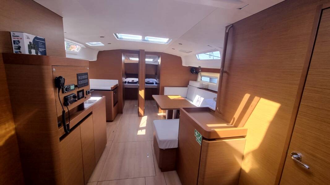 Sun Odyssey 490