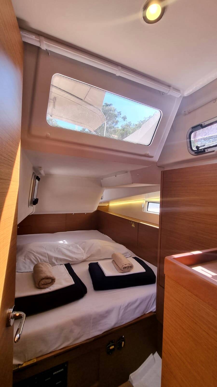 Sun Odyssey 490