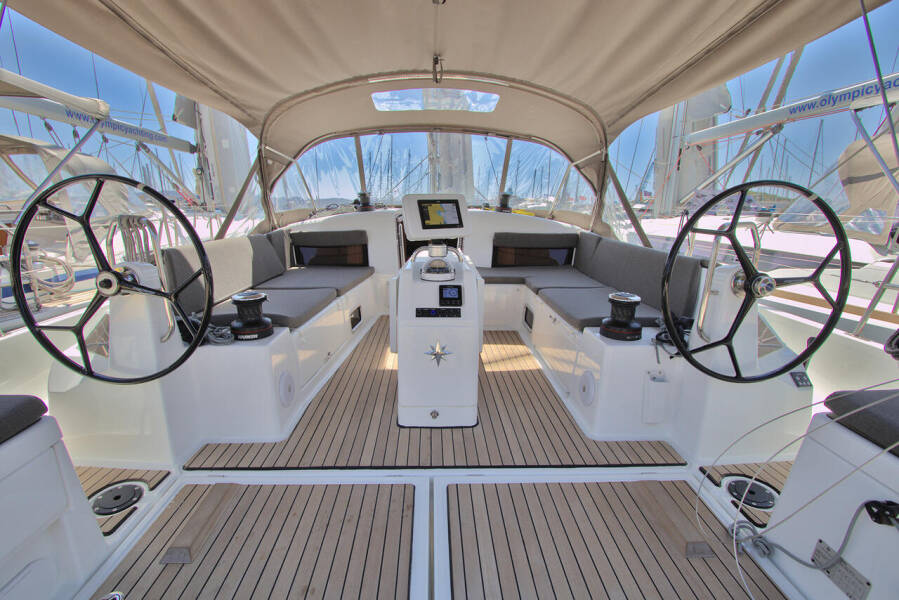 Sun Odyssey 490