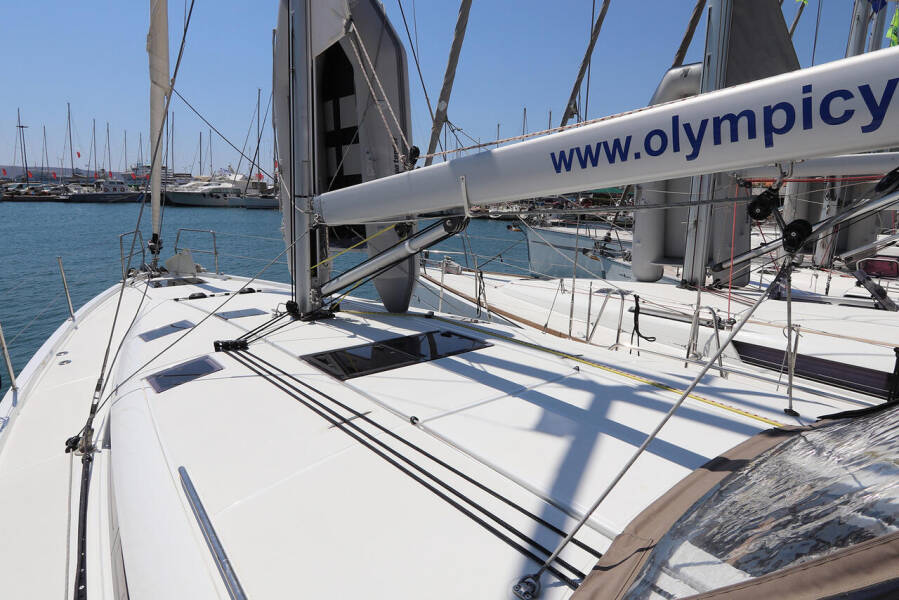 Sun Odyssey 490