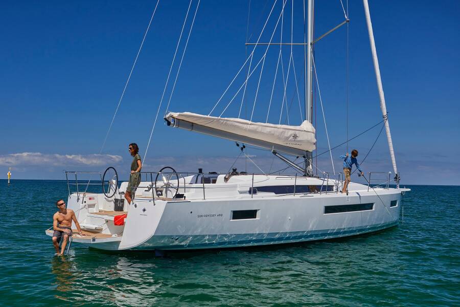 Sun Odyssey 490