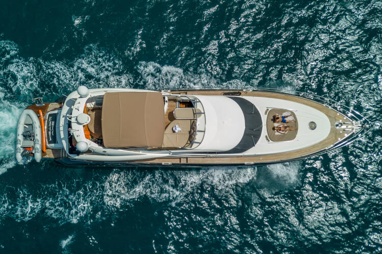 Sunseeker Manhattan 84