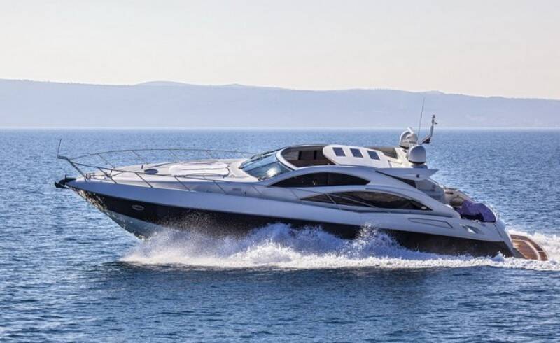 Sunseeker Predator 62