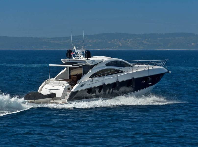 Sunseeker Predator 62