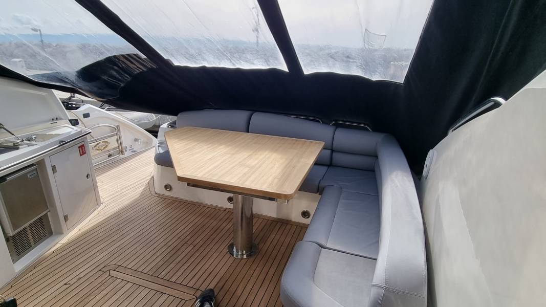 Sunseeker Predator 62