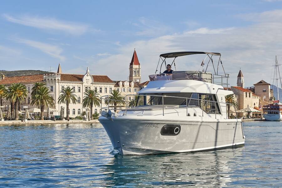 Swift Trawler 30